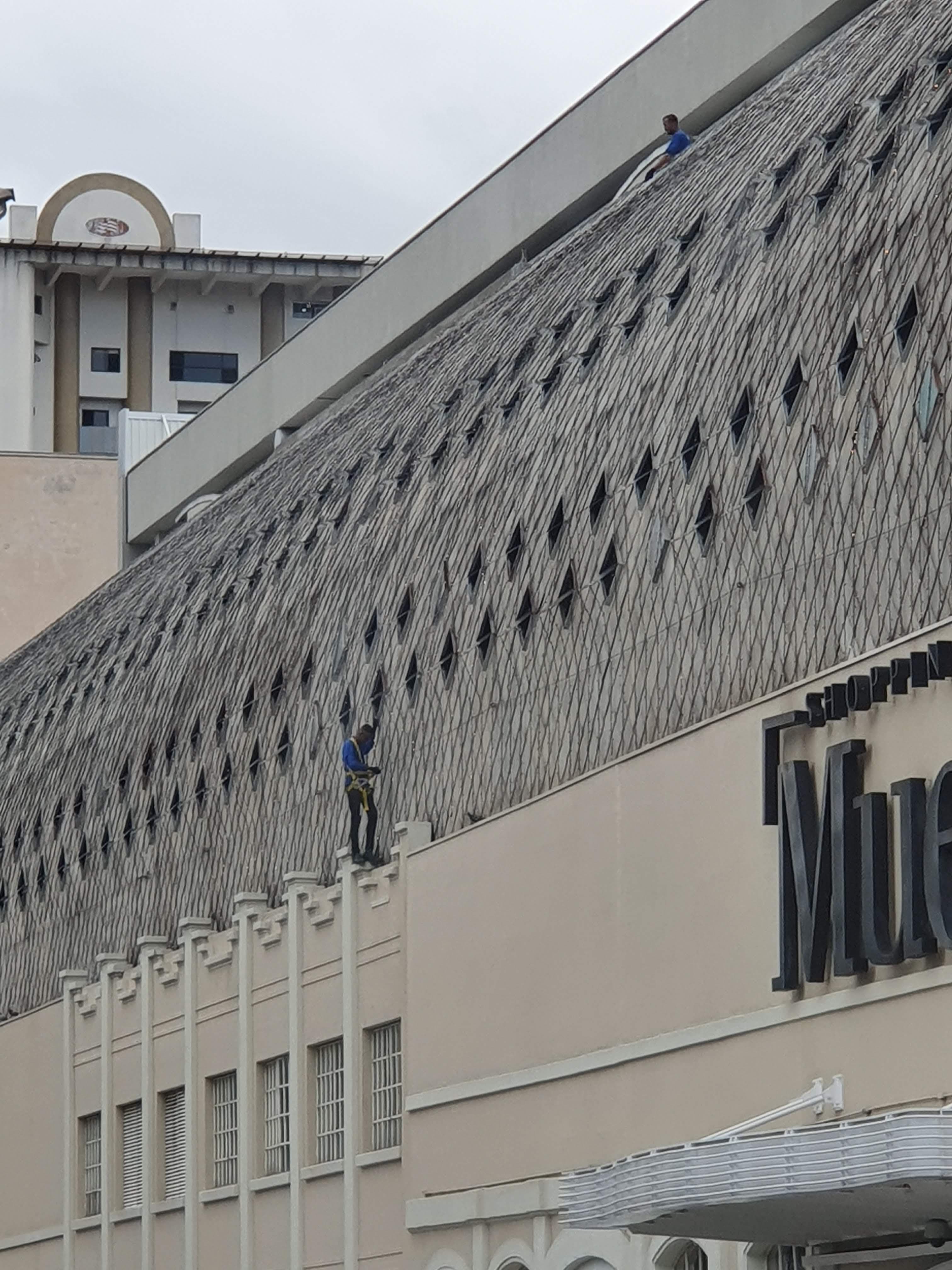 Tratamento de Fissuras e Juntas de Dilatação